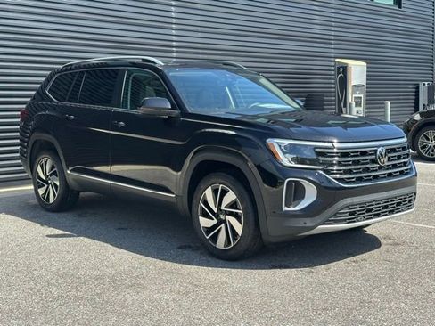 New 2025 Volkswagen Atlas SEL image 1