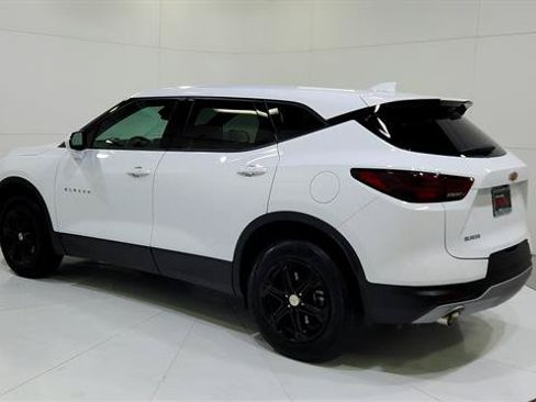 Used 2025 Chevrolet Blazer LT FWD image 6