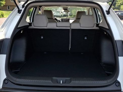Certified 2023 Honda HR-V LX image 28