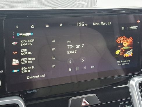 Used 2023 Kia Sorento SX Prestige image 19