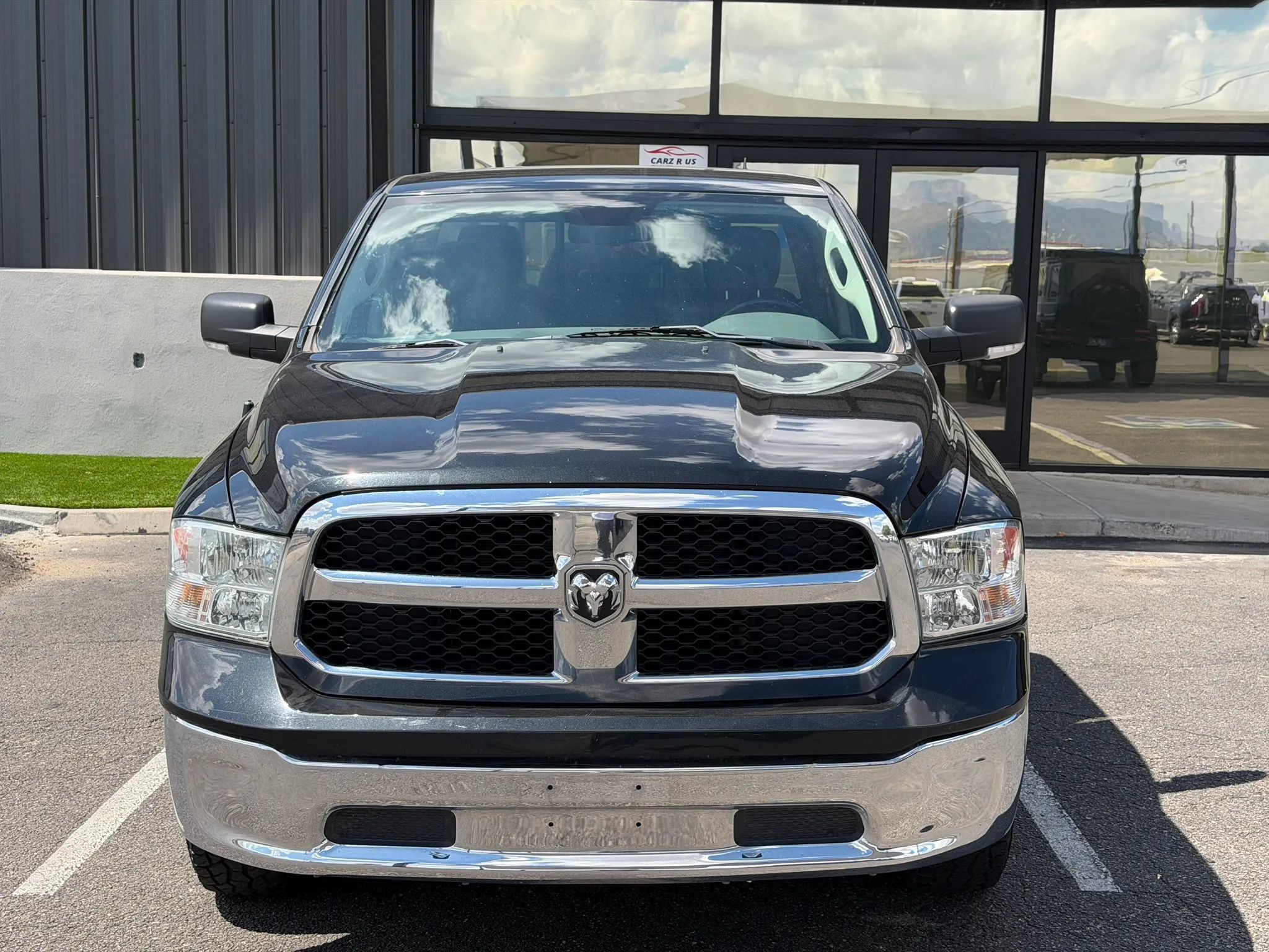 Used 2019 RAM 1500 Classic SLT w/ Luxury Group AWD/4WD image 9
