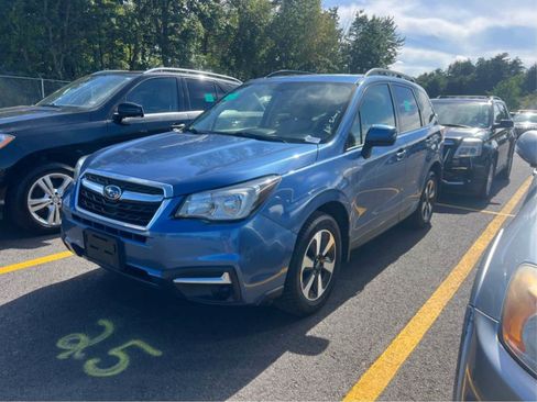 Used 2017 Subaru Forester 2.5i Premium w/ All-Weather Package AWD/4WD image 1