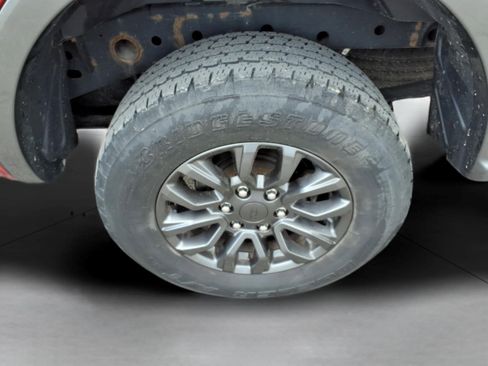 Used 2019 Ford Ranger XLT w/ Equipment Group 302A Luxury AWD/4WD image 8