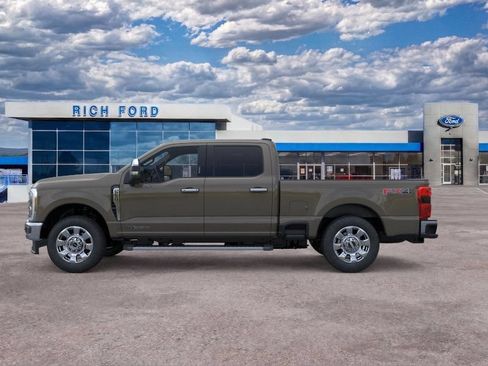 New 2026 Ford F250 Lariat w/ Chrome Package AWD/4WD image 3