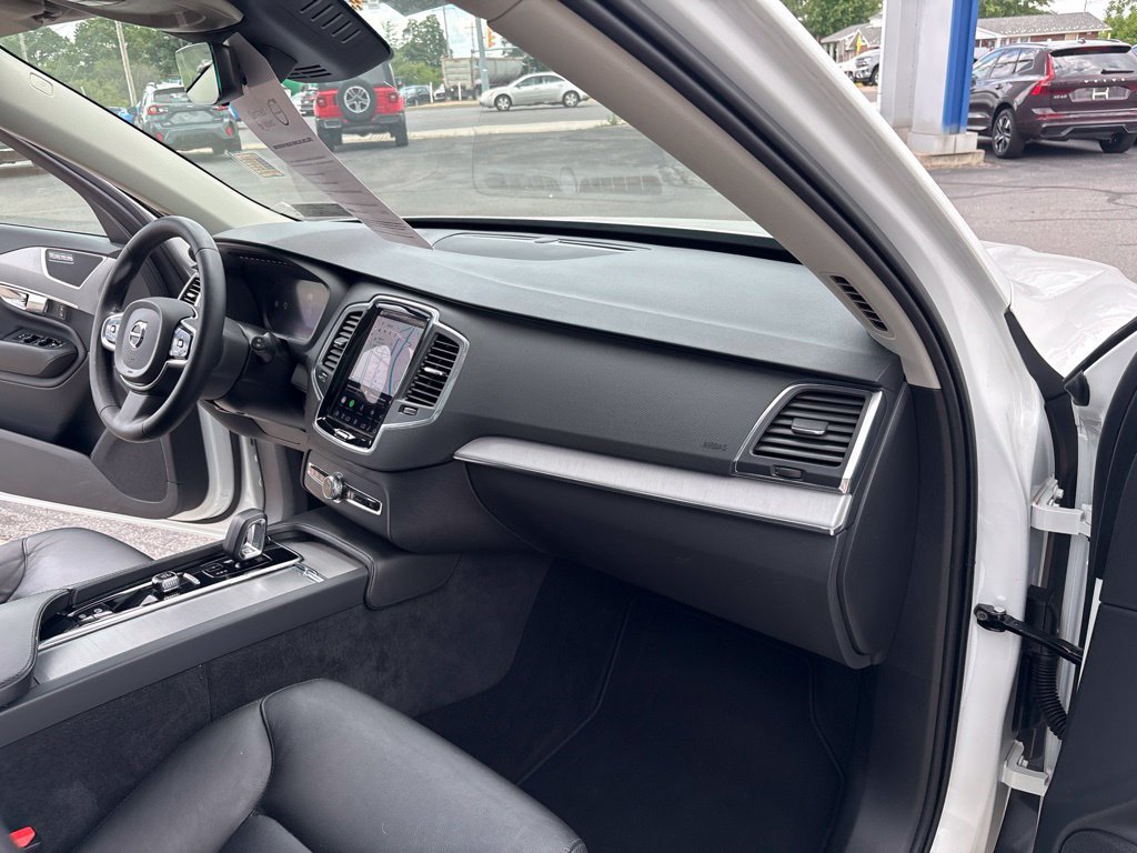 Certified 2023 Volvo XC90 B5 Core w/ Climate Package AWD/4WD image 34