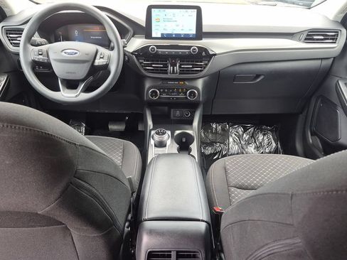 Used 2025 Ford Escape Active AWD/4WD image 19