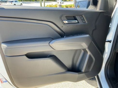 New 2026 GMC Canyon Elevation image 3