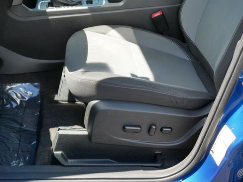 Used 2018 Ford Escape SE w/ Ford Safe & Smart Package AWD/4WD image 13