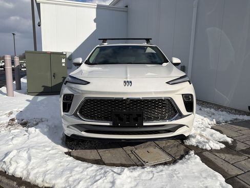 New 2026 Buick Encore GX Avenir w/ Avenir Technology Package image 2