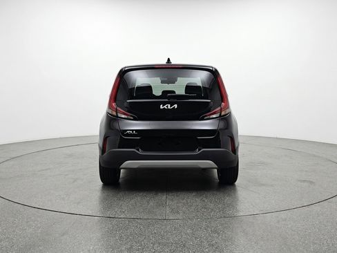 Used 2025 Kia Soul LX w/ LX Technology Package FWD image 6