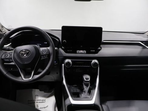 Used 2025 Toyota RAV4 XLE Premium w/ Weather Package image 17