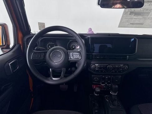 New 2025 Jeep Gladiator Mojave w/ Safety Group image 24