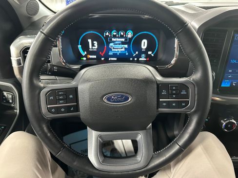 Used 2023 Ford F150 Lariat AWD/4WD image 19