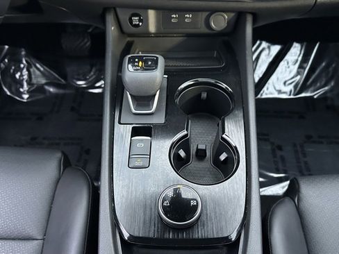 Certified 2024 Nissan Rogue SV w/ SV Premium Package image 32