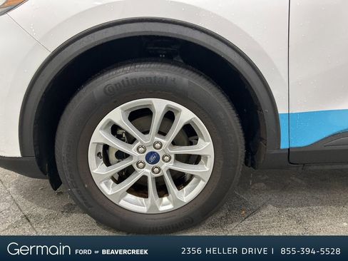 Used 2021 Ford Escape SE image 9