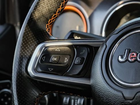 Used 2021 Jeep Gladiator Mojave image 14