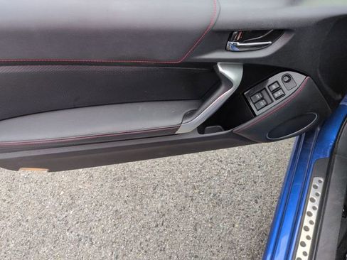 Used 2020 Subaru BRZ Limited RWD image 12