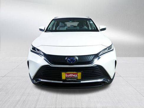 Used 2021 Toyota Venza XLE w/ Softex Package image 2