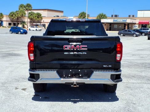 Used 2024 GMC Sierra 1500 SLE AWD/4WD image 6