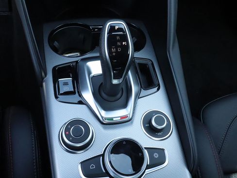 New 2025 Alfa Romeo Giulia image 10