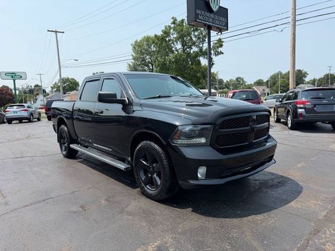 Used 2015 RAM 1500 Express AWD/4WD image 5