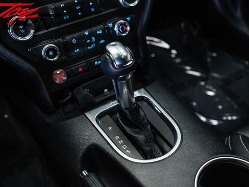 Used 2021 Ford Mustang GT RWD image 40
