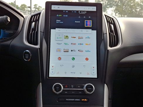 Certified 2023 Ford Edge SEL w/ Convenience Package image 16