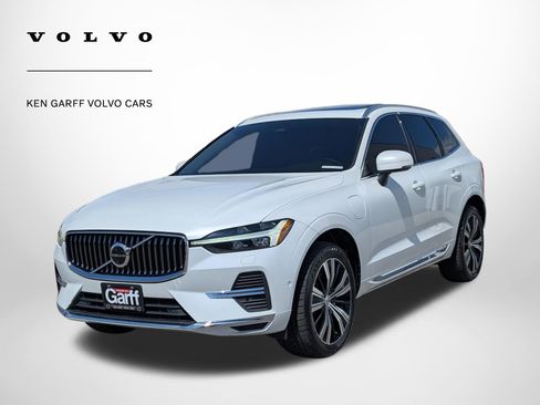 Used 2023 Volvo XC60 T8 Plus w/ Protection Package Premier AWD/4WD image 8