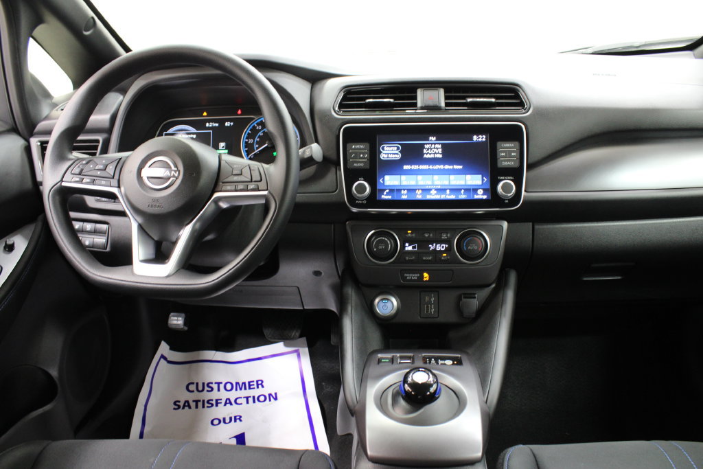 Used 2025 Nissan Leaf S FWD image 9