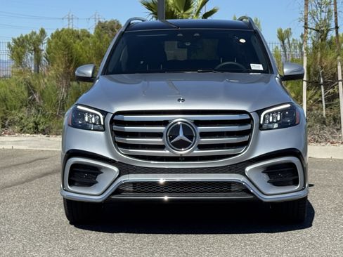 New 2025 Mercedes-Benz GLS 450 4MATIC image 5