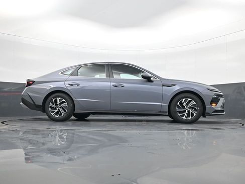 New 2026 Hyundai Sonata Blue image 24