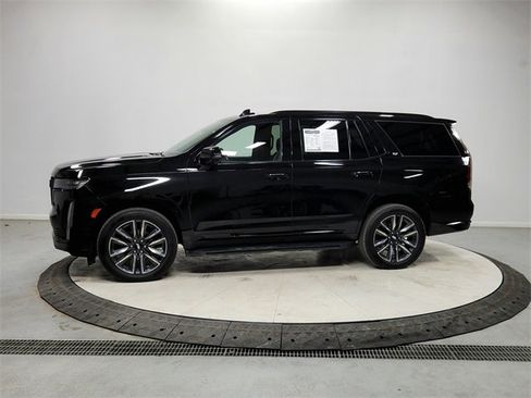 Used 2023 Cadillac Escalade Sport image 4