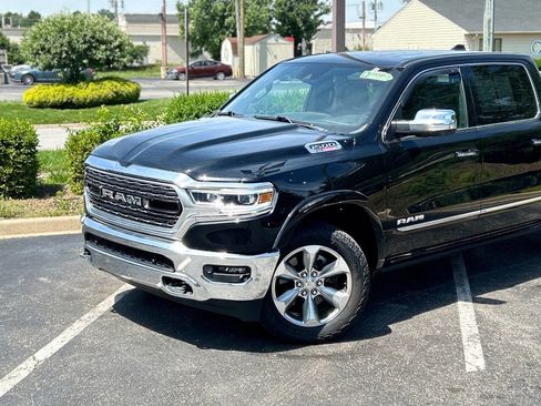 Used 2022 RAM 1500 Limited AWD/4WD image 3