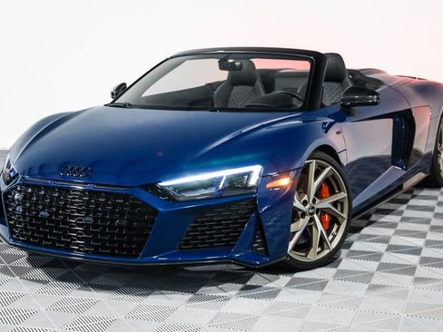 Used 2023 Audi R8 V10 performance image 11