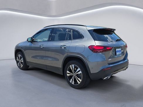 New 2026 Mercedes-Benz GLA 250 4MATIC image 5