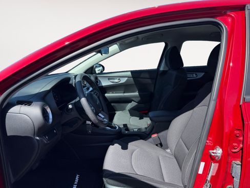 Used 2024 Kia Forte LXS FWD image 10