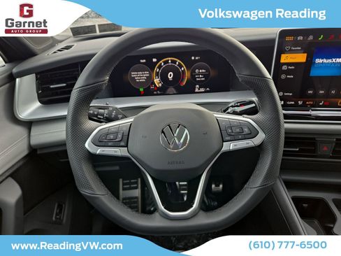 New 2026 Volkswagen Tiguan SE R-Line image 10