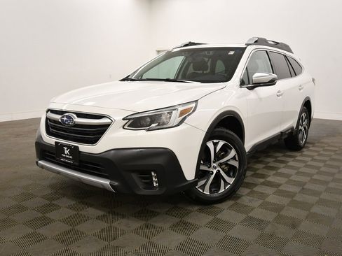 Used 2022 Subaru Outback Touring image 2