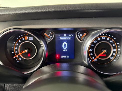 Used 2023 Jeep Gladiator Sport AWD/4WD image 27