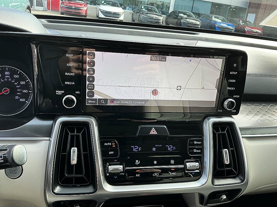 Used 2022 Kia Sorento S FWD image 17
