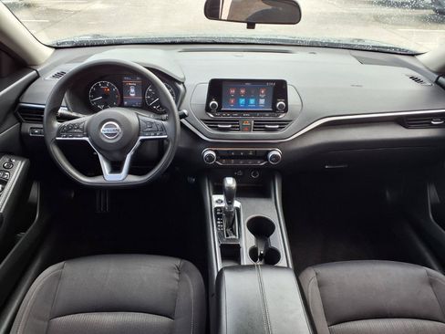 Used 2022 Nissan Altima 2.5 S FWD image 4