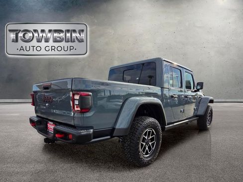 Used 2026 Jeep Gladiator Rubicon AWD/4WD image 4