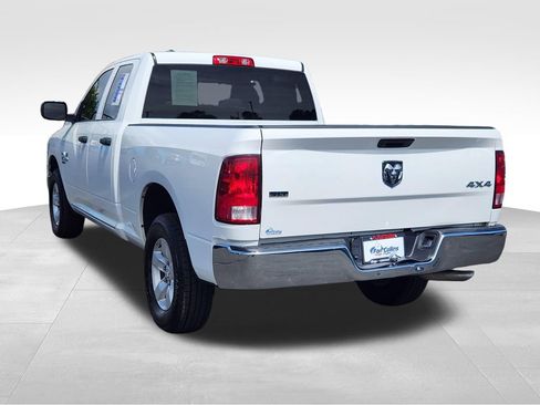 Used 2024 RAM 1500 Classic SLT AWD/4WD image 8
