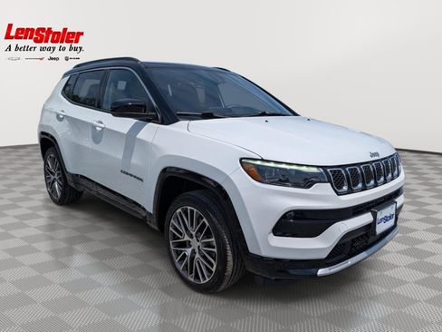 Used 2023 Jeep Compass Limited w/ Elite Group AWD/4WD image 7