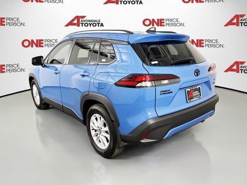 Certified 2026 Toyota Corolla Cross LE w/ Moonroof Package image 5