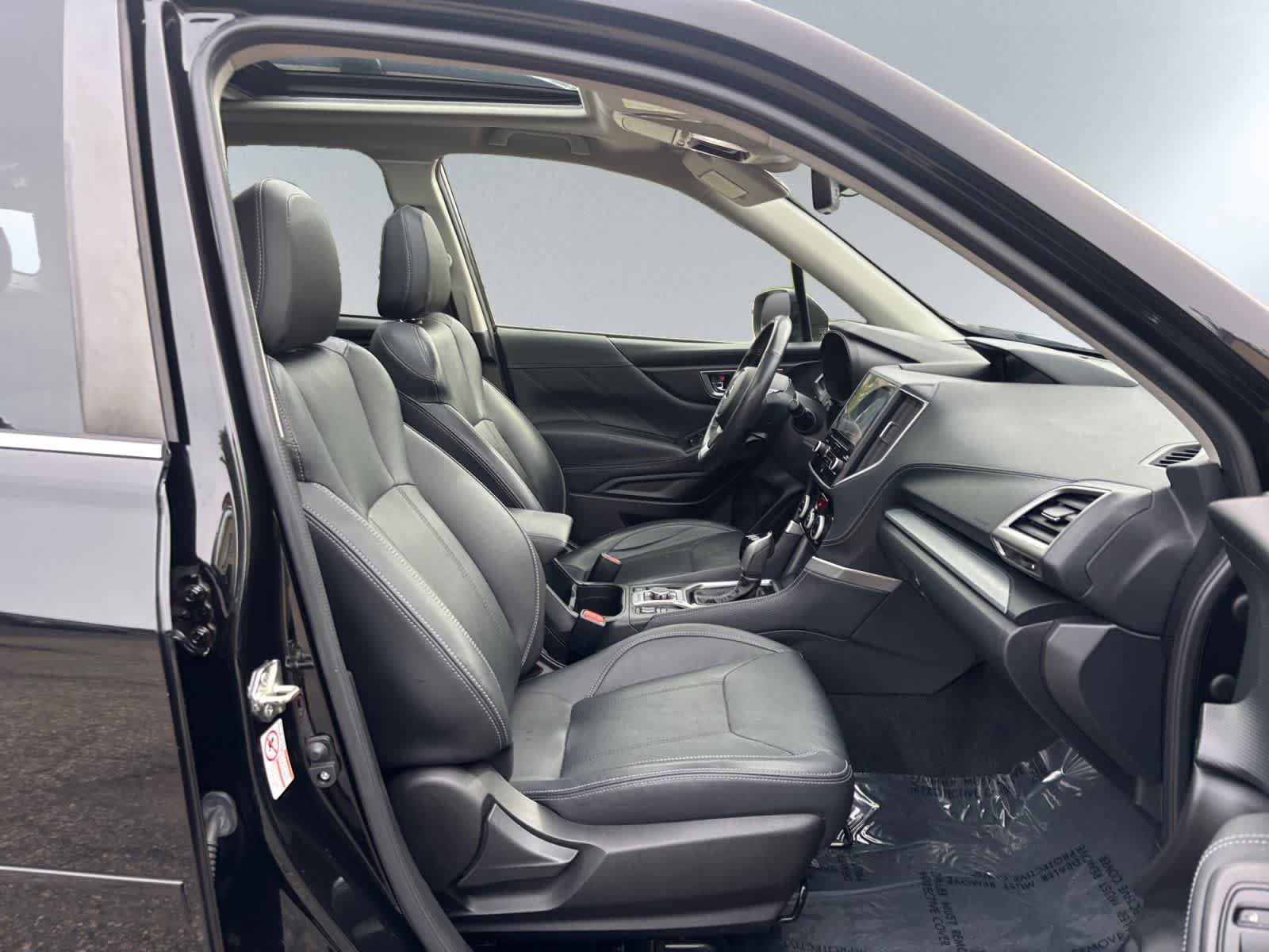 Used 2020 Subaru Forester Limited AWD/4WD image 21