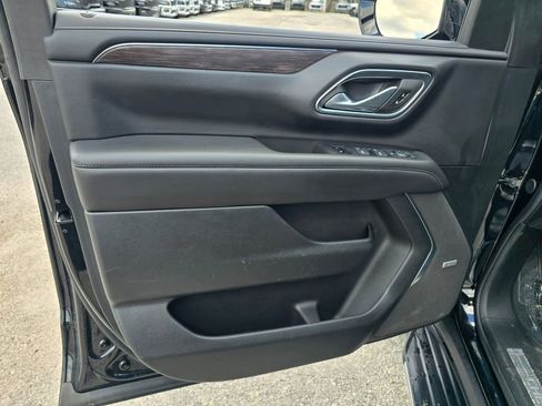 Used 2024 Chevrolet Tahoe LT AWD/4WD image 13