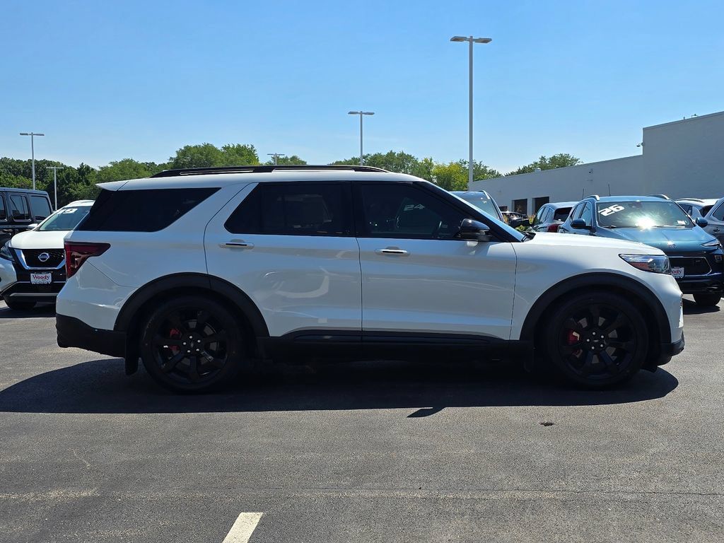 Used 2024 Ford Explorer ST w/ Equipment Group 401A AWD/4WD image 6