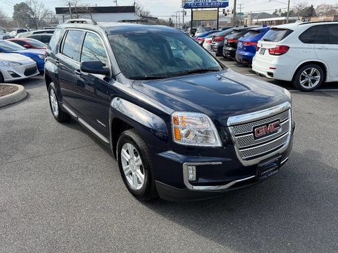 Used 2016 GMC Terrain SLE w/ Convenience Package image 3