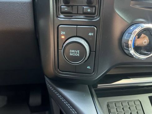 Used 2026 Ford F250 Platinum AWD/4WD image 16